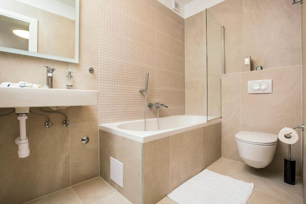 ספליט Apartments Villa Ladini מראה חיצוני תמונה