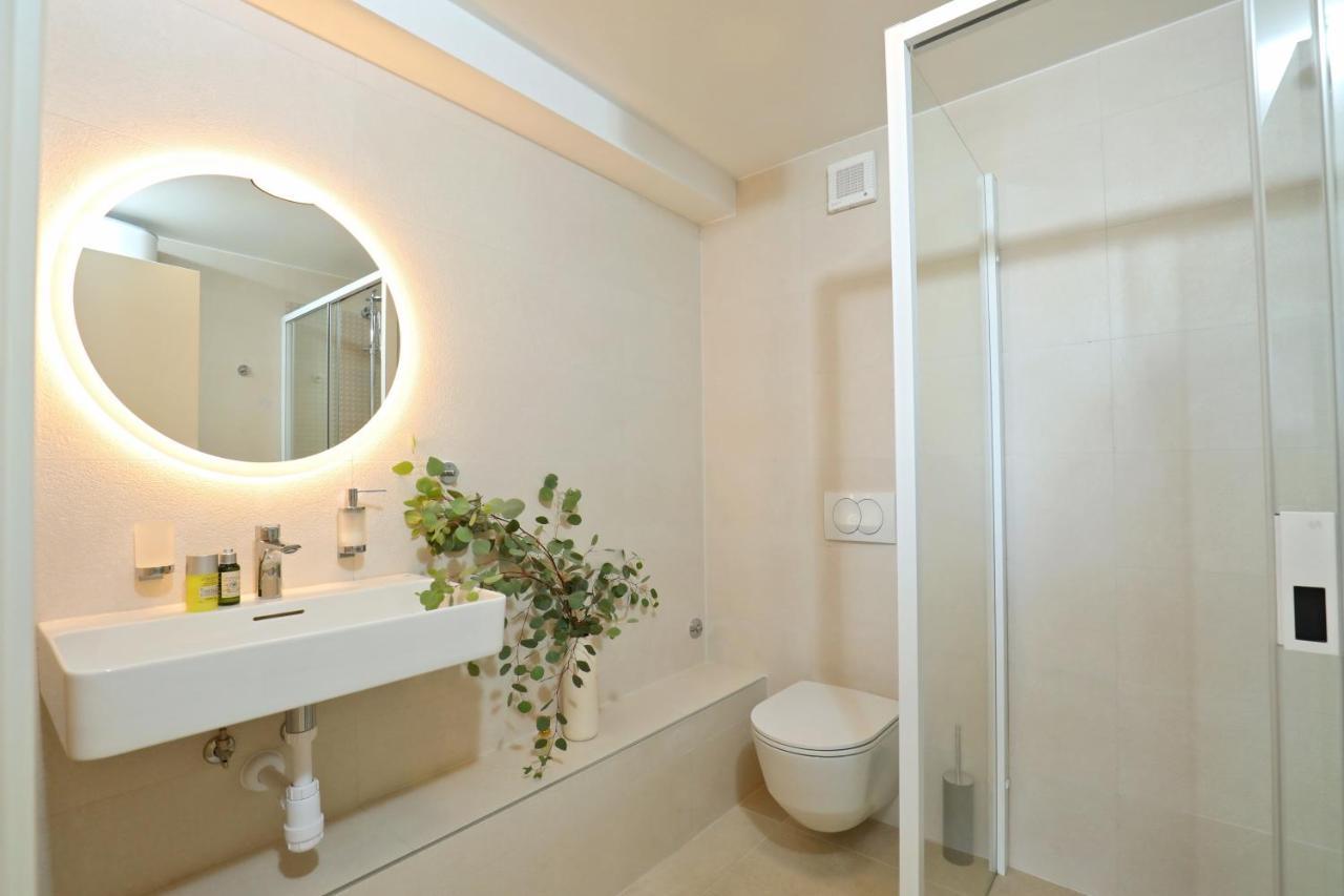 ספליט Apartments Villa Ladini מראה חיצוני תמונה